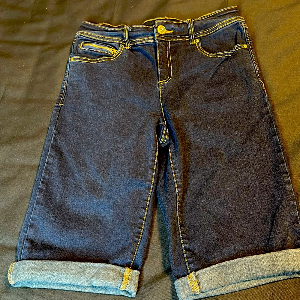INC International Concepts Stretchy Dark Denim Bermuda Shorts size 4